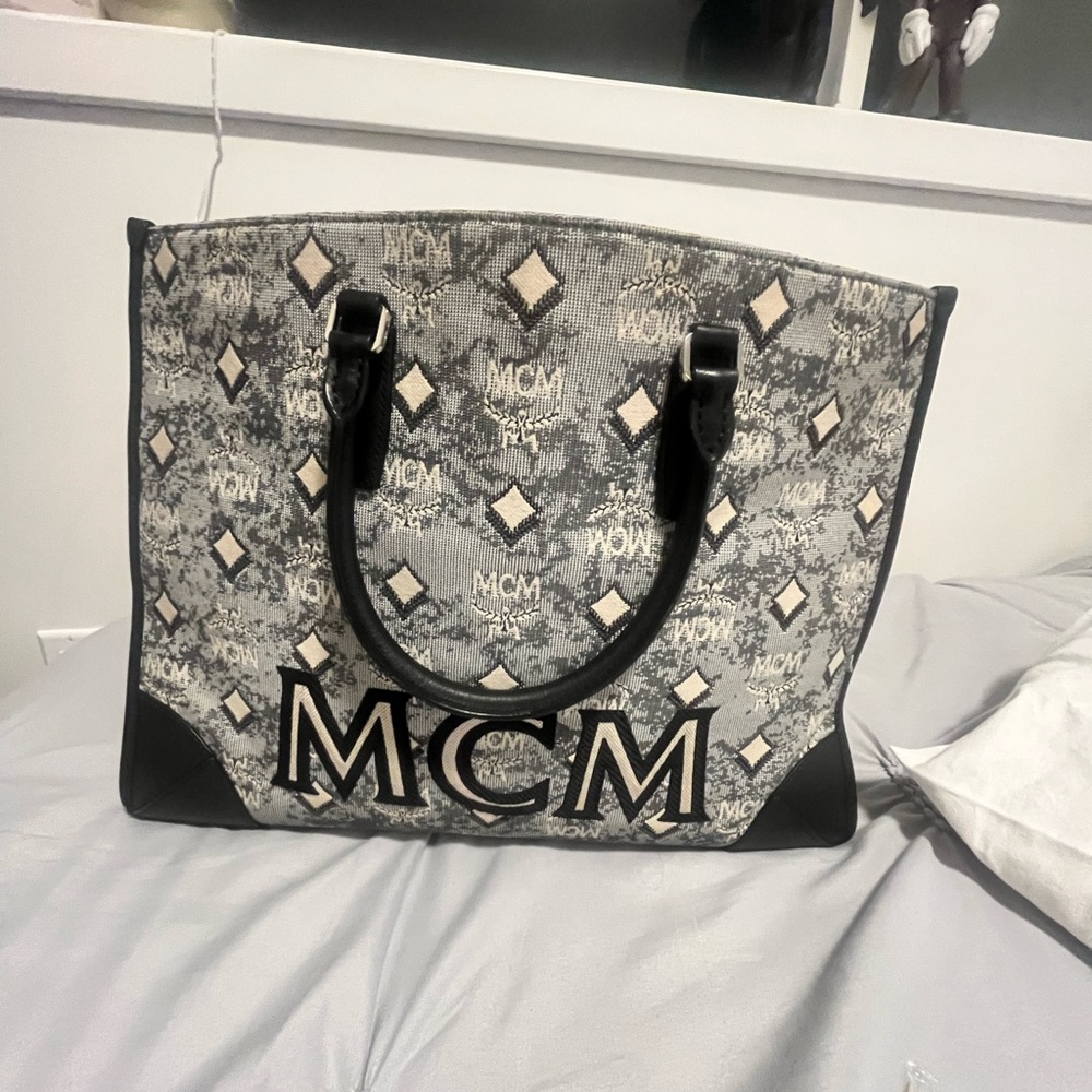 MCM tote